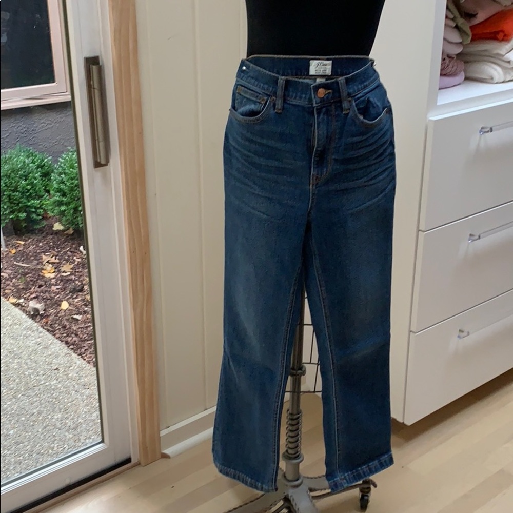 J Crew Billie demi boot crop size 27. Medium wash